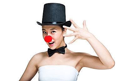 《糖豆人：终极挑战赛》联动街霸服装表情上线